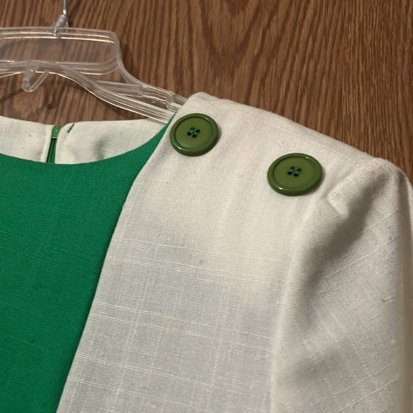 Vintage 80s J. Ellis White & Green Asymmetric Half-pleated Dress - Picture 9 of 12